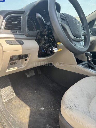 Hyundai Elantra 2017, 108,686 km - 2.0 l - Bakı
