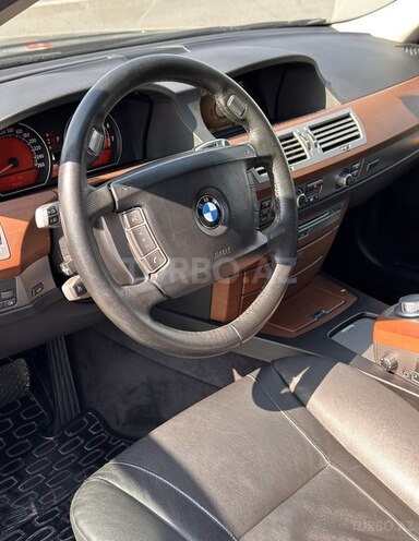 BMW 730-9