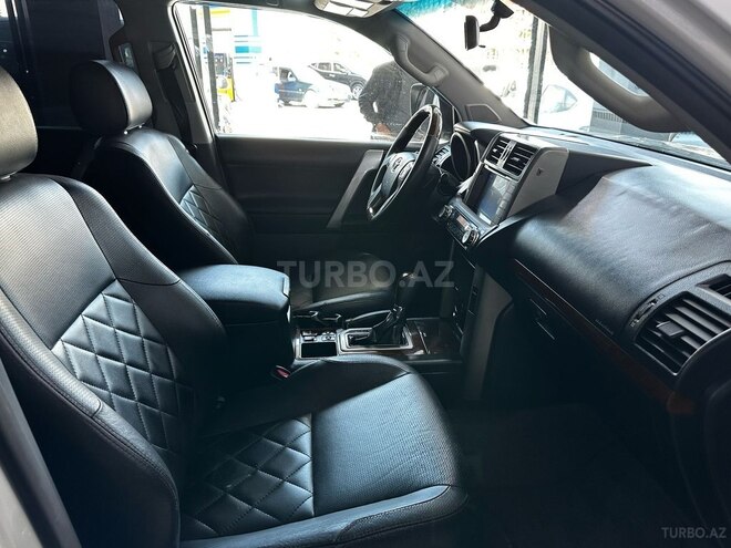 Toyota Land Cruiser Prado 2011, 119,000 km - 2.7 l - Bakı