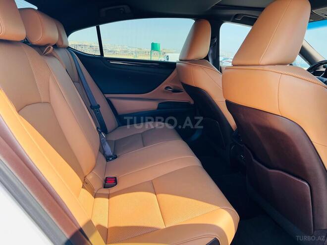 Lexus ES 300h 2020, 87,000 km - 2.5 l - Bakı