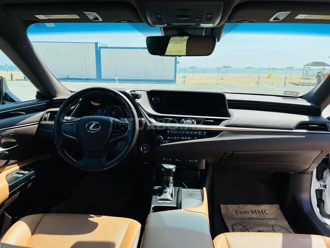Lexus ES 300h 2020, 87,000 km - 2.5 l - Bakı