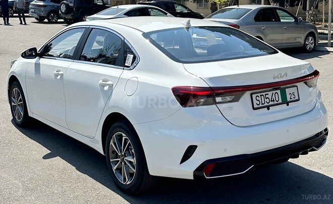 Kia K3-8
