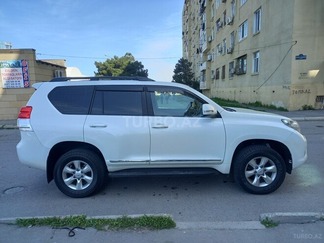 Toyota Land Cruiser Prado 2010, 200,000 km - 2.7 l - Bakı