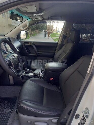 Toyota Land Cruiser Prado 2010, 200,000 km - 2.7 l - Bakı