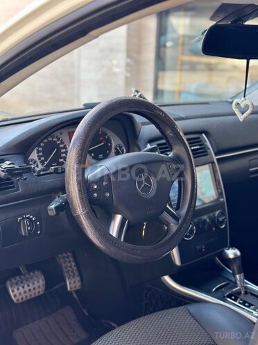 Mercedes B 180 2010, 90,000 km - 1.7 l - Lənkəran