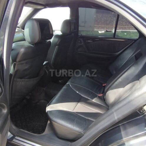 Mercedes E 200 1998, 500,000 km - 2.0 l - Xaçmaz