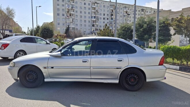 Opel Vectra 1999, 192,200 km - 1.8 l - Sumqayıt