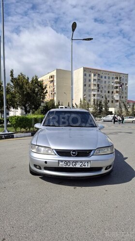 Opel Vectra 1999, 192,200 km - 1.8 l - Sumqayıt