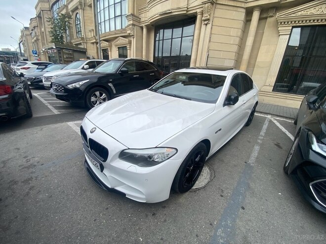 BMW 528 2013, 240,000 km - 2.0 l - Bakı