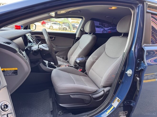 Hyundai Elantra 2015, 152,888 km - 1.8 l - Bakı