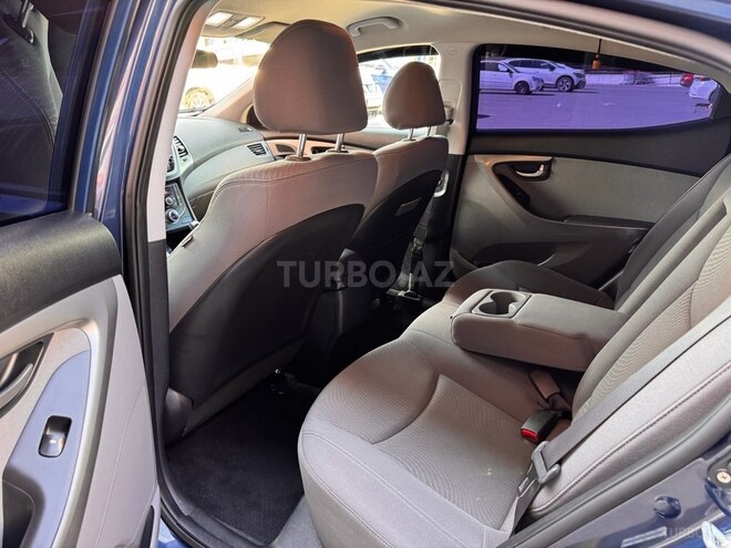 Hyundai Elantra 2015, 152,888 km - 1.8 l - Bakı