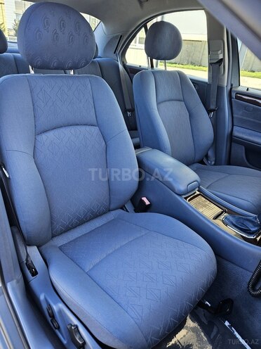 Mercedes C 200 2000, 183,000 km - 2.0 l - Bakı