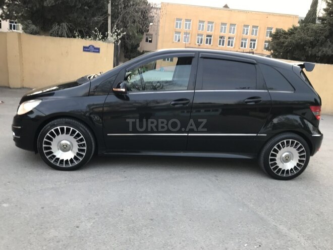 Mercedes B 170 2009, 127,000 km - 1.7 l - Sumqayıt