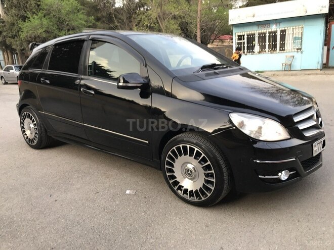 Mercedes B 170 2009, 127,000 km - 1.7 l - Sumqayıt