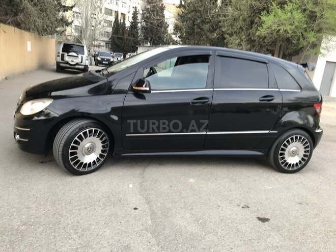 Mercedes B 170 2009, 127,000 km - 1.7 l - Sumqayıt