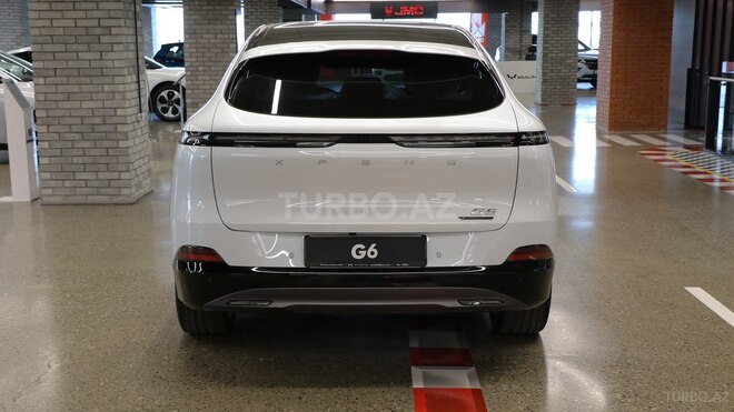 XPeng G6-6