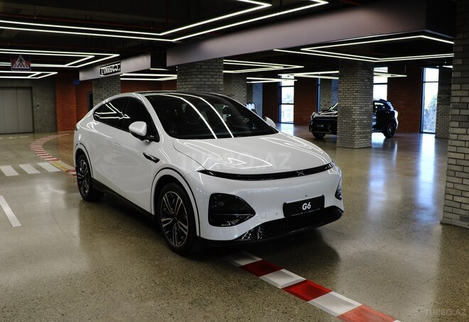 XPeng G6-1
