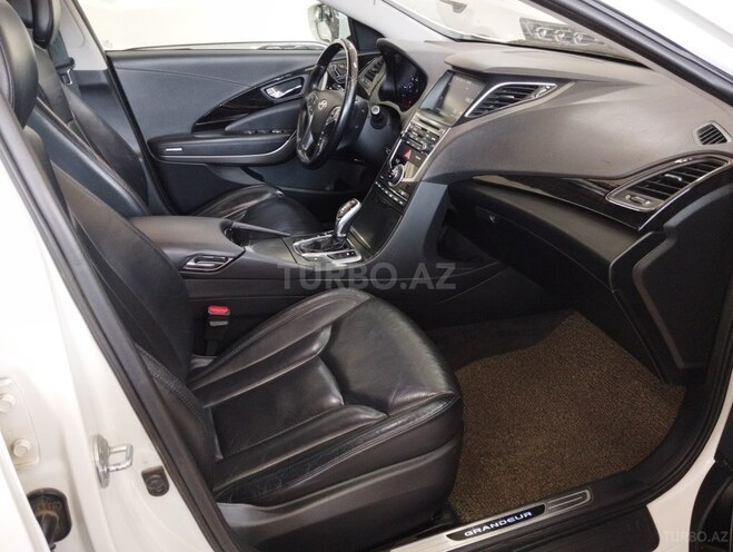 Hyundai Grandeur 2014, 231,000 km - 2.2 л - Bakı