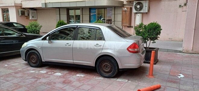 Nissan Tiida 2006, 173,000 km - 1.6 л - Bakı