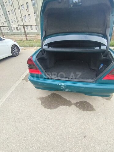 Mercedes C 180 2000, 412,000 km - 1.8 l - Sumqayıt