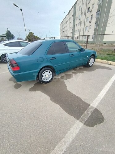 Mercedes C 180 2000, 412,000 km - 1.8 l - Sumqayıt