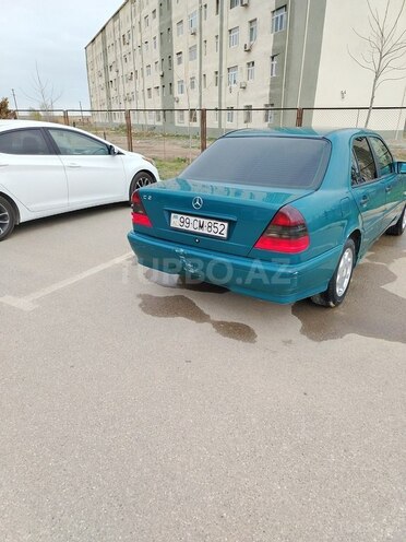 Mercedes C 180 2000, 412,000 km - 1.8 l - Sumqayıt