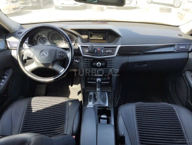 Mercedes E 200 2009, 289,000 km - 2.0 l - Bakı
