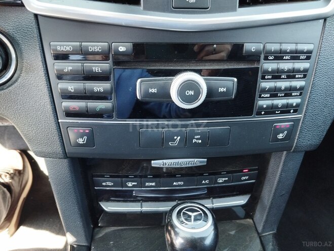 Mercedes E 200 2009, 289,000 km - 2.0 l - Bakı