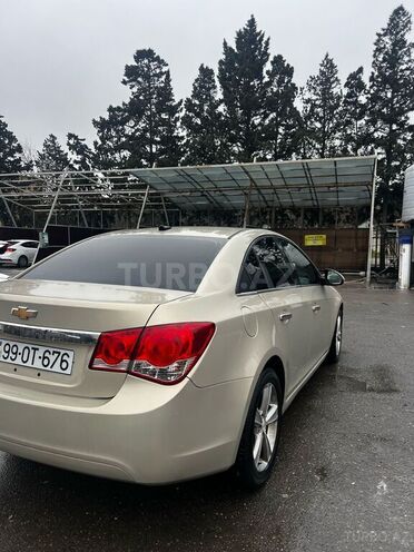 Chevrolet Cruze 2011, 230,900 km - 1.4 л - Bakı