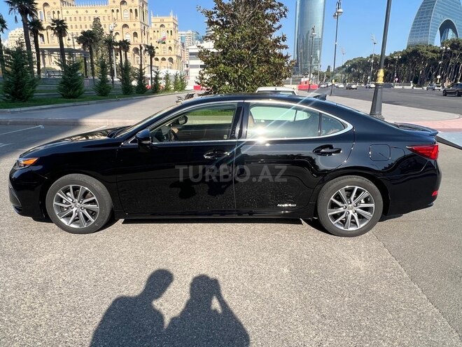 Lexus ES 300h 2017, 150,000 km - 2.5 l - Bakı
