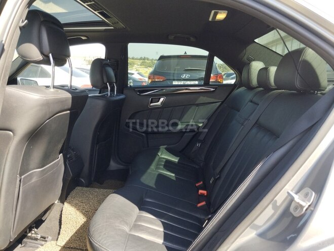 Mercedes E 220 d 2013, 273,800 km - 2.2 l - Bakı
