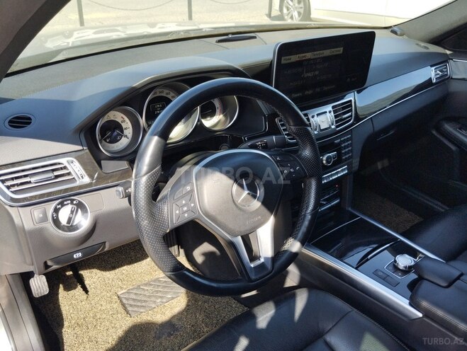Mercedes E 220 d 2013, 273,800 km - 2.2 l - Bakı