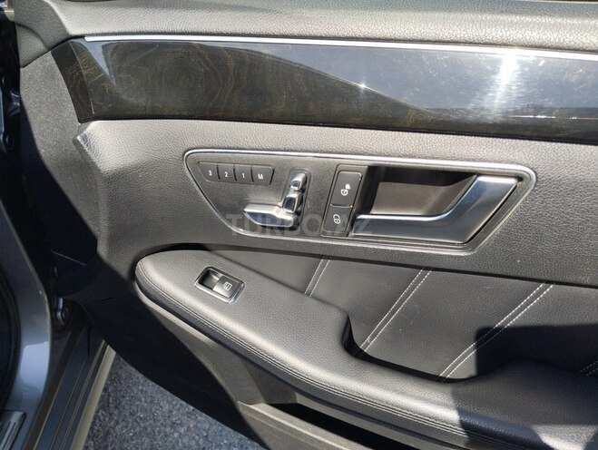 Mercedes E 220 d 2013, 273,800 km - 2.2 l - Bakı