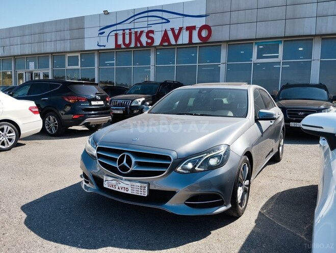 Mercedes E 220 d 2013, 273,800 km - 2.2 l - Bakı