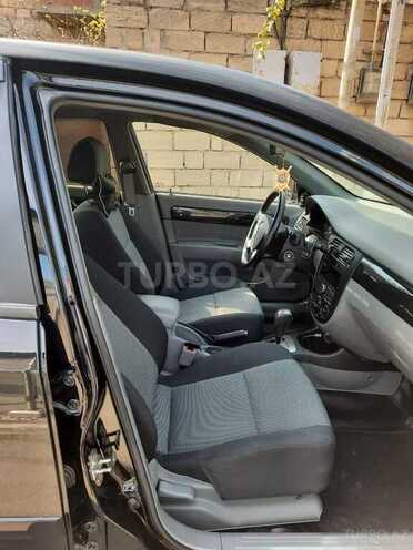 Chevrolet Lacetti-14