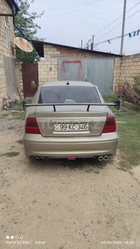 Opel Vectra 1999, 276,000 km - 2.0 l - Quba
