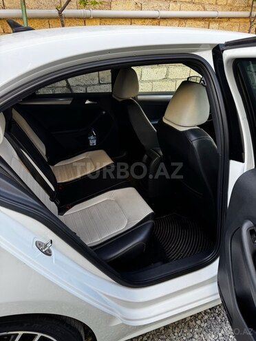 Volkswagen Jetta 2016, 192,478 km - 1.8 л - Bakı