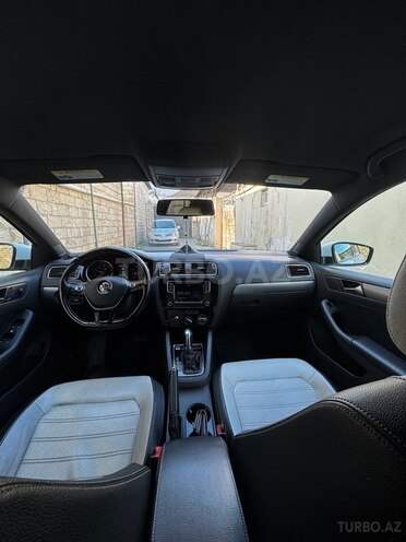 Volkswagen Jetta 2016, 192,478 km - 1.8 л - Bakı