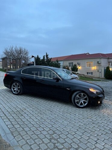 BMW 525 2007, 400,000 km - 2.5 l - Bakı