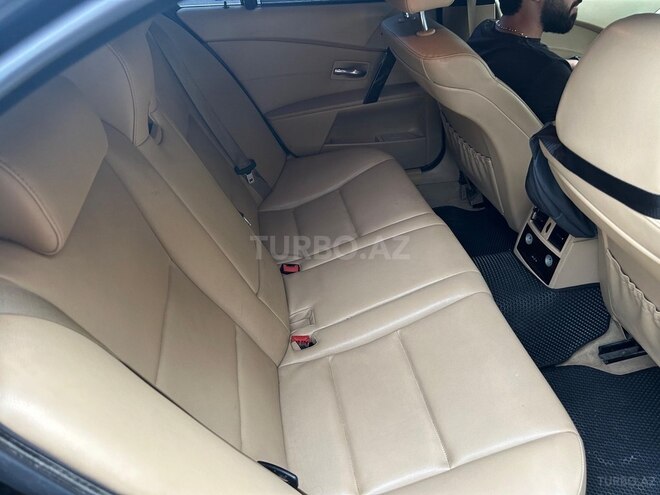 BMW 525 2007, 400,000 km - 2.5 l - Bakı