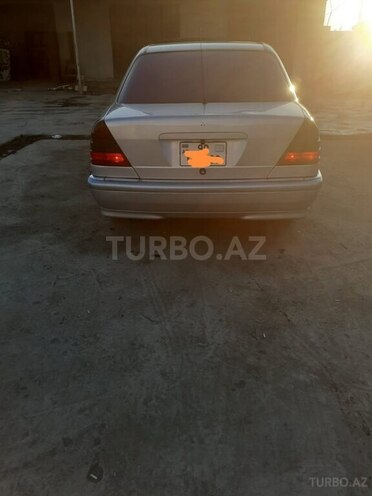 Mercedes C 230 1999, 84,392 km - 2.3 л - Sabirabad