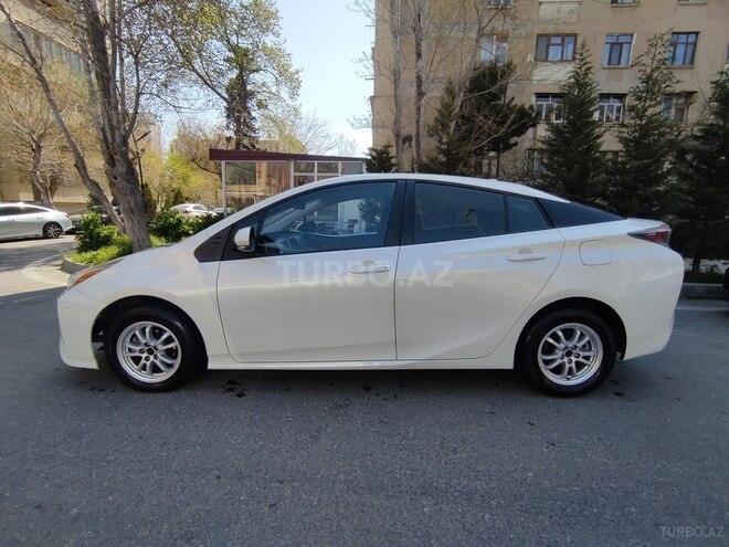 Toyota Prius 2017, 74,000 km - 1.8 l - Bakı