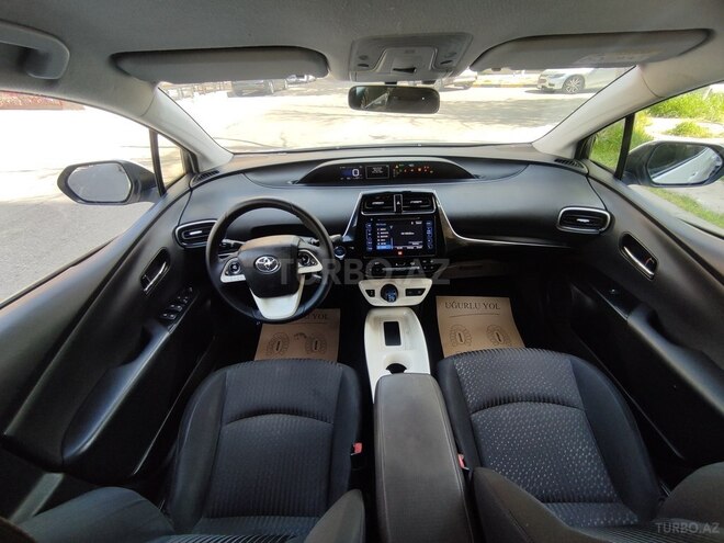 Toyota Prius 2017, 74,000 km - 1.8 l - Bakı
