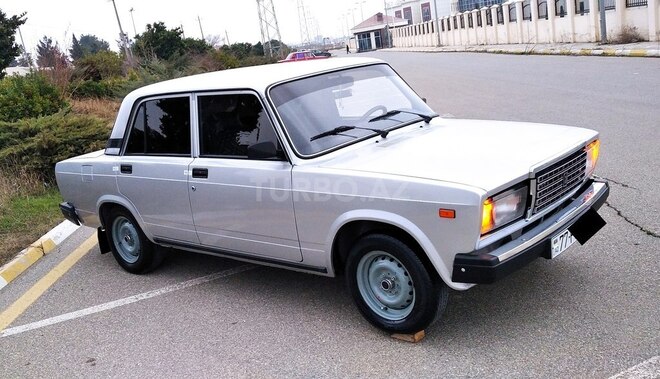 LADA (VAZ) 2107 2010, 74,000 km - 1.6 л - Bakı