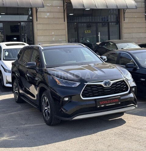 Toyota Highlander 2021, 30,000 km - 2.5 l - Bakı