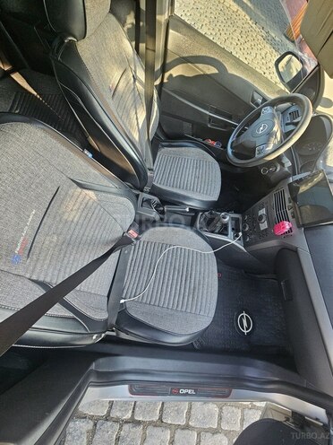 Opel Astra 2004, 342,000 km - 1.4 l - Qusar