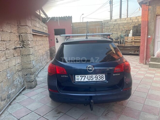 Opel Astra 2012, 250,000 km - 1.4 l - Bakı
