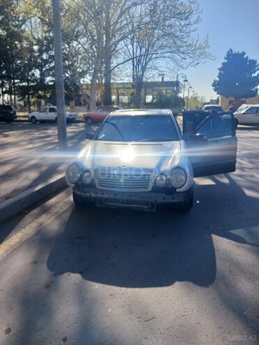 Mercedes E 230 1996, 14,431 km - 2.3 l - Mingəçevir