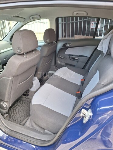 Opel Astra 2006, 277,000 km - 1.4 l - Bakı