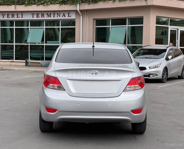 Hyundai Accent 2013, 255,300 km - 1.6 l - Naxçıvan